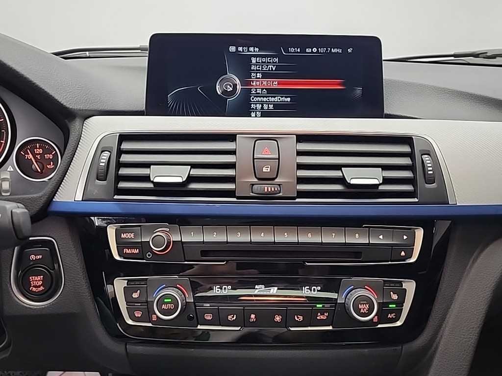 BMW 3시리즈 3시리즈 (F30) 320i M 스포츠 이미지 10