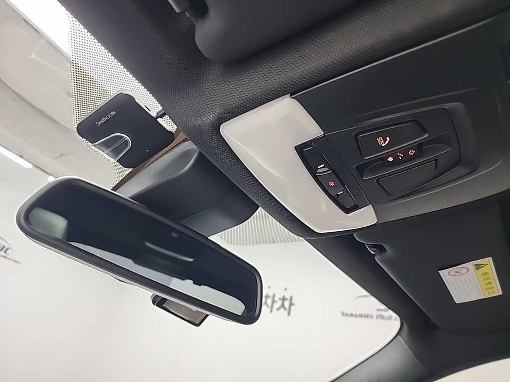 BMW 3시리즈 3시리즈 (F30) 320i M 스포츠 이미지 17