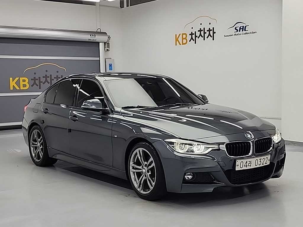 BMW 3시리즈 3시리즈 (F30) 320i M 스포츠 이미지 4