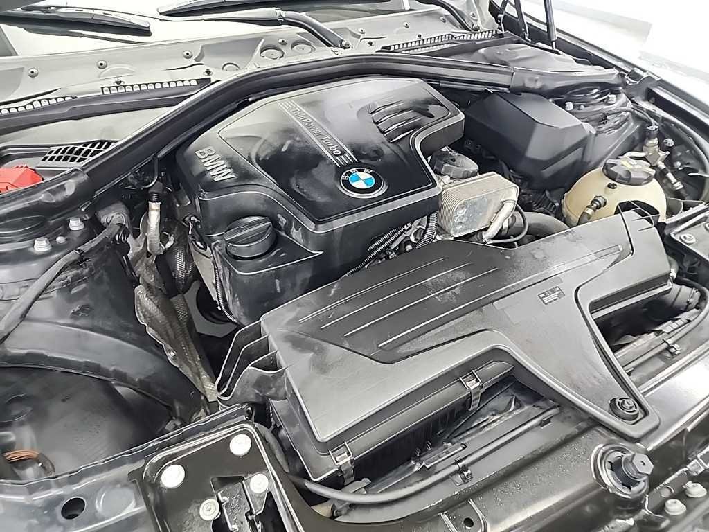 BMW 3시리즈 3시리즈 (F30) 320i M 스포츠 이미지 5