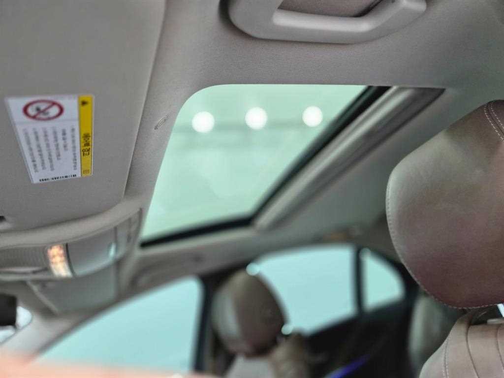 벤츠 E 클래스 E-클래스 W213 E220d 익스클루시브 이미지 18