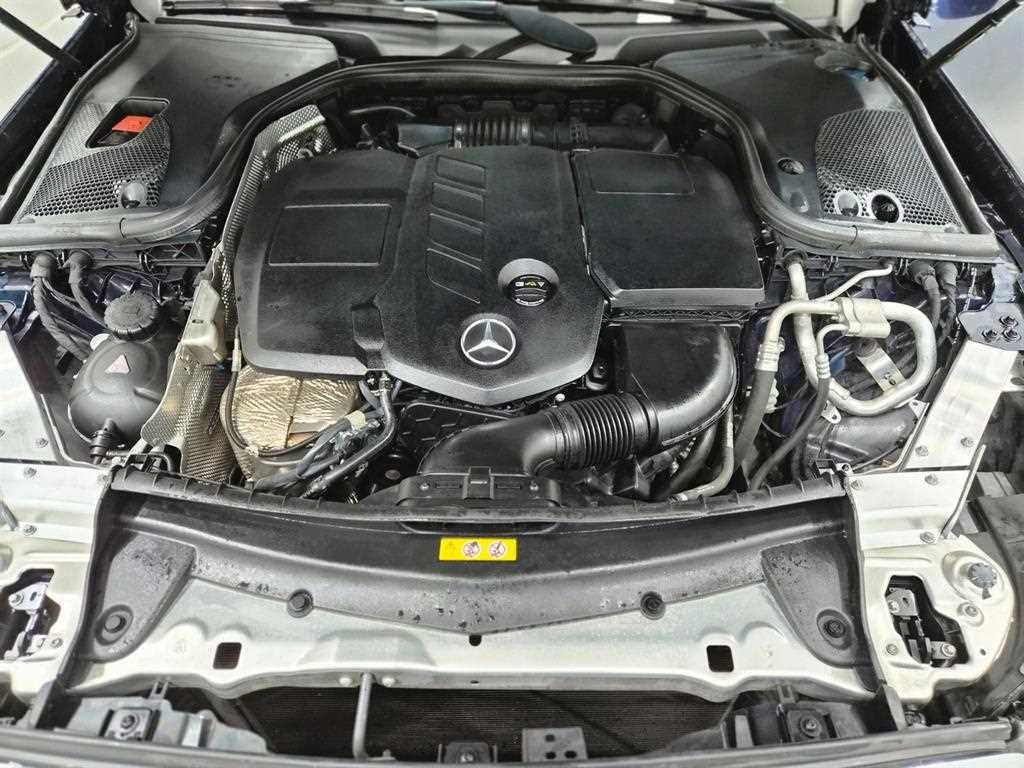벤츠 E 클래스 E-클래스 W213 E220d 익스클루시브 이미지 20