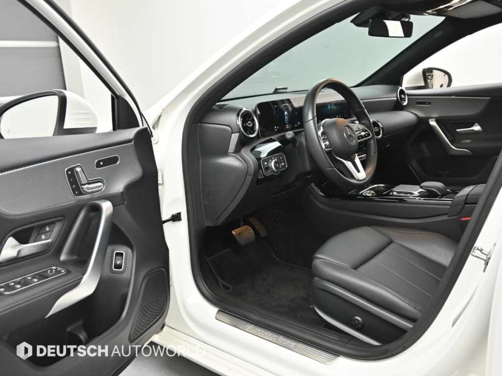 벤츠 A 클래스 A클래스 W177 A250 4MATIC 세단 이미지 11