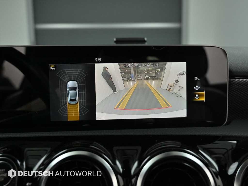 벤츠 A 클래스 A클래스 W177 A250 4MATIC 세단 이미지 15