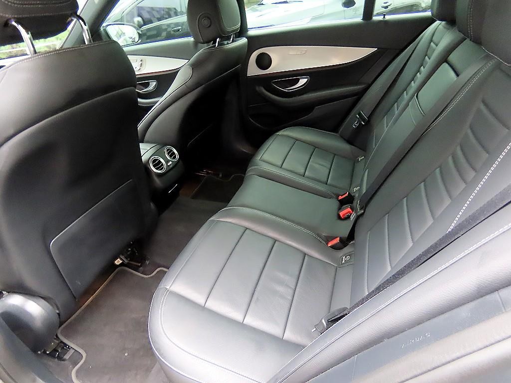 벤츠 E 클래스 E-클래스 W213 E250 아방가르드 이미지 6
