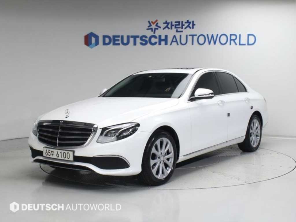벤츠 E 클래스 E-클래스 W213 E220d 익스클루시브 이미지 1