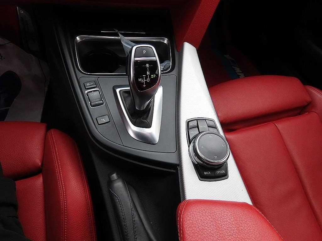 BMW 4시리즈 4시리즈 (F32) 420d xDRIVE 쿠페 M 스포츠 이미지 11