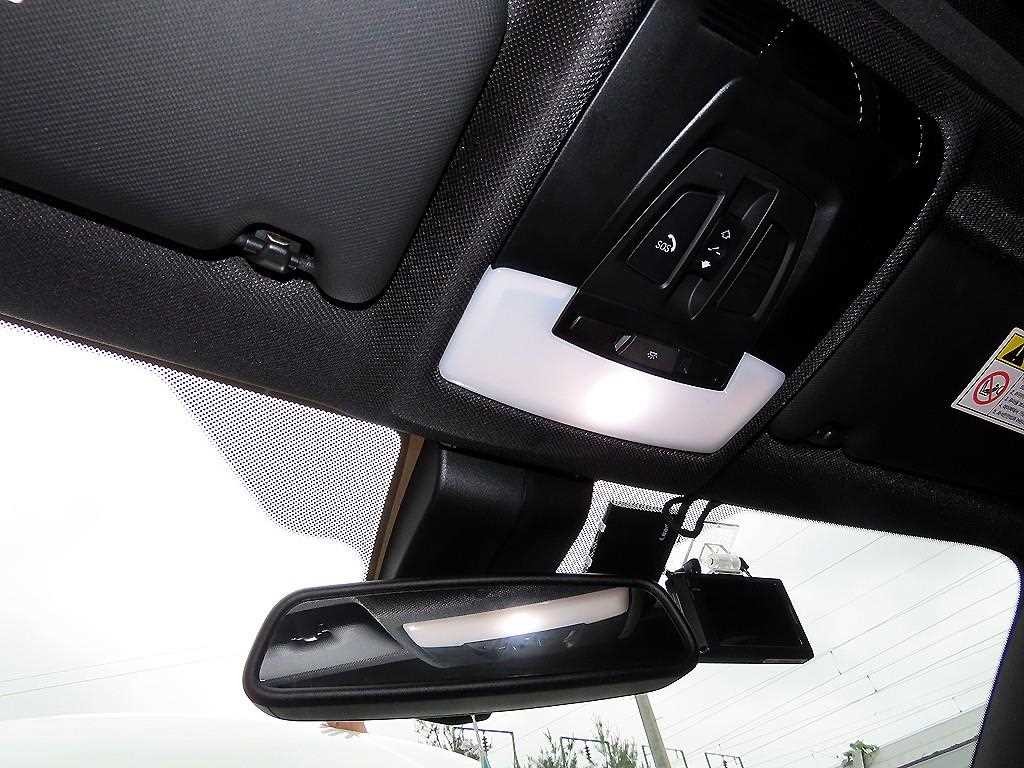 BMW 4시리즈 4시리즈 (F32) 420d xDRIVE 쿠페 M 스포츠 이미지 16