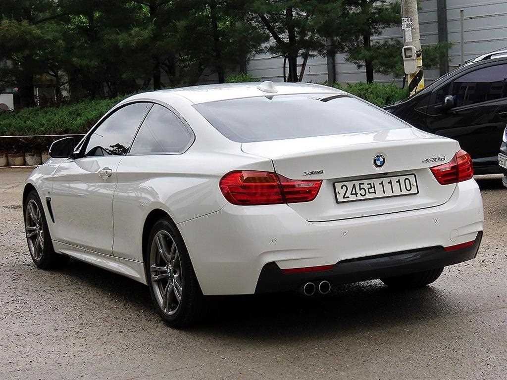 BMW 4시리즈 4시리즈 (F32) 420d xDRIVE 쿠페 M 스포츠 이미지 3