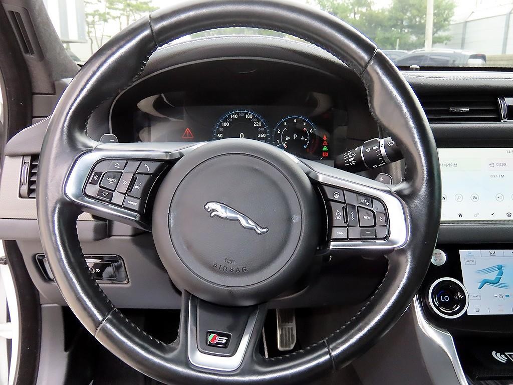 재규어 XF XF(X260) 3.0 S AWD 이미지 8