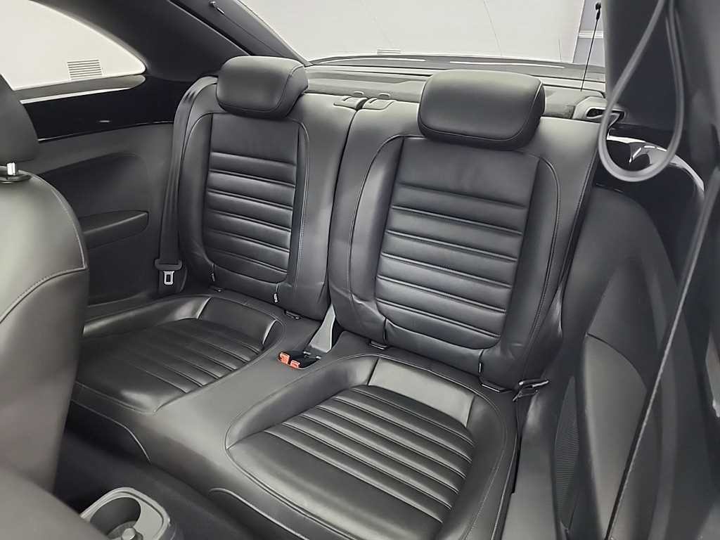 폭스바겐 비틀 더비틀 2.0 TDI 프리미엄 이미지 12