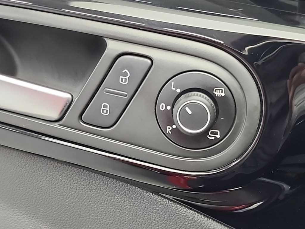폭스바겐 비틀 더비틀 2.0 TDI 프리미엄 이미지 18