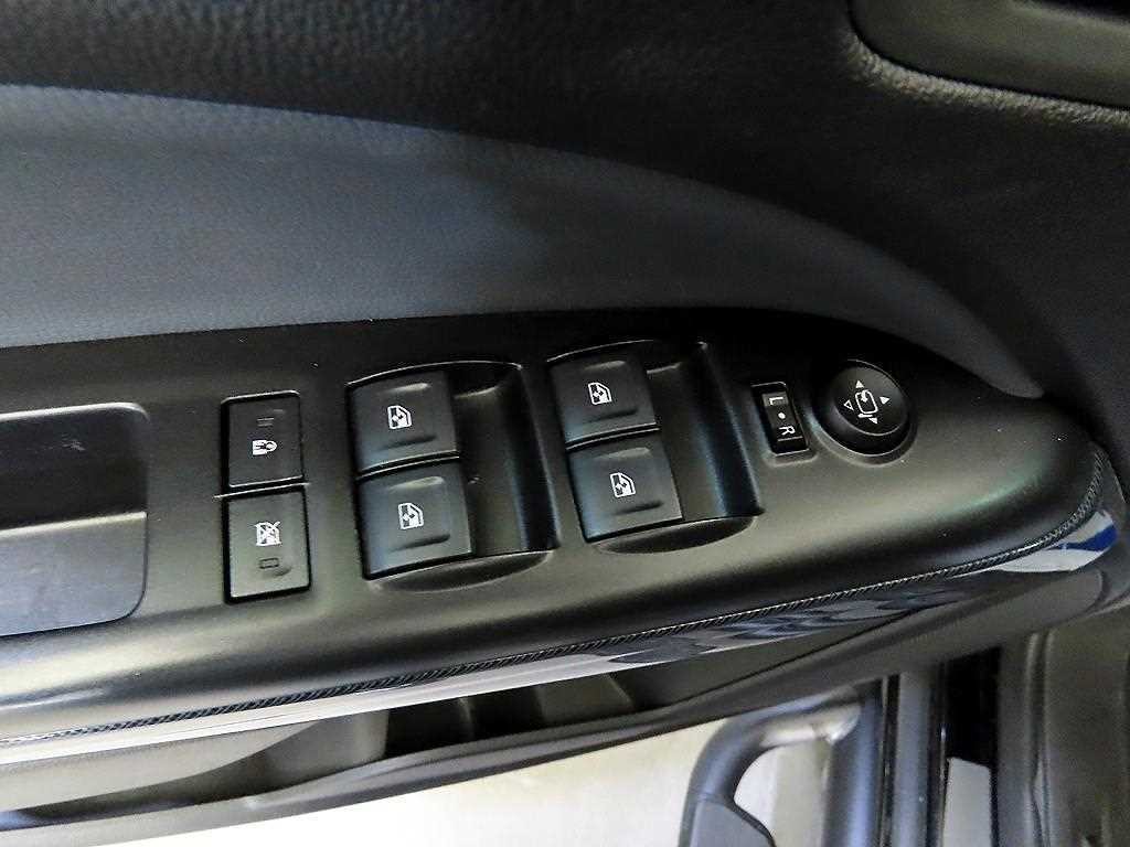 쉐보레 콜로라도 리얼 뉴 콜로라도 3.6 Z71-X 미드나잇 4WD 이미지 13