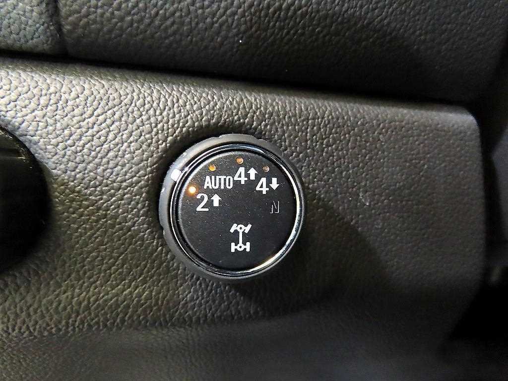 쉐보레 콜로라도 리얼 뉴 콜로라도 3.6 Z71-X 미드나잇 4WD 이미지 14