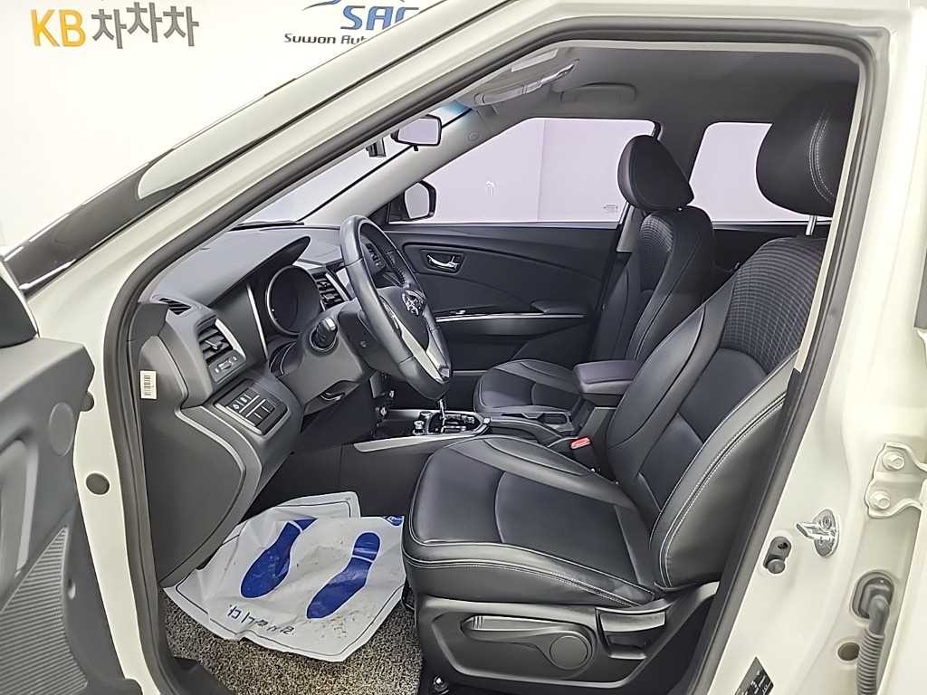 KG모빌리티(쌍용) 티볼리 티볼리 아머 2WD 가솔린 VX 이미지 11