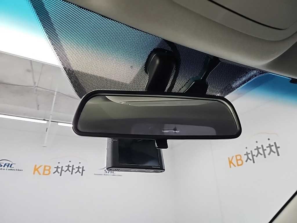 KG모빌리티(쌍용) 티볼리 티볼리 아머 2WD 가솔린 VX 이미지 15