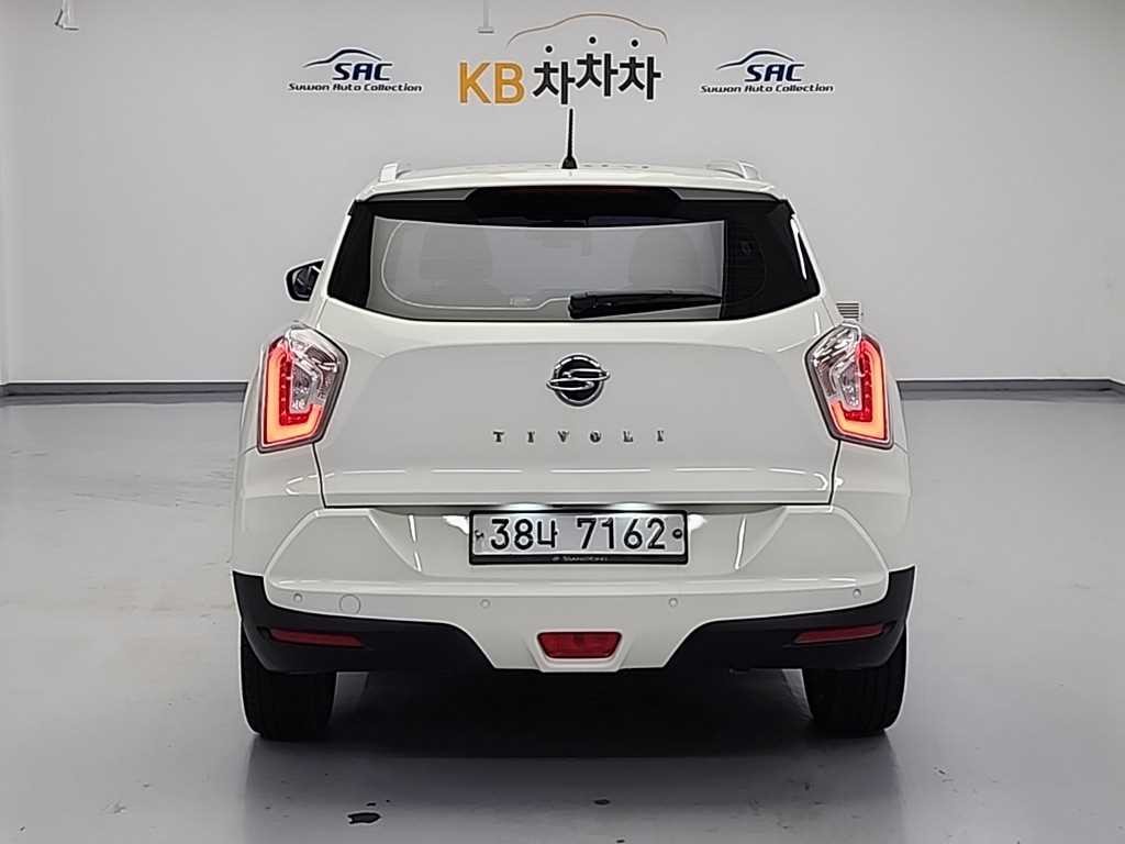 KG모빌리티(쌍용) 티볼리 티볼리 아머 2WD 가솔린 VX 이미지 3