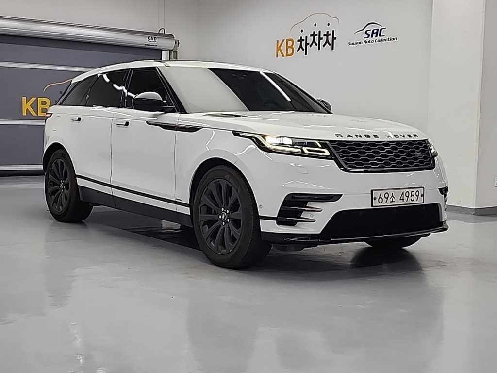 랜드로버 레인지로버 벨라 3.0 D300 R-다이나믹 SE 이미지 4