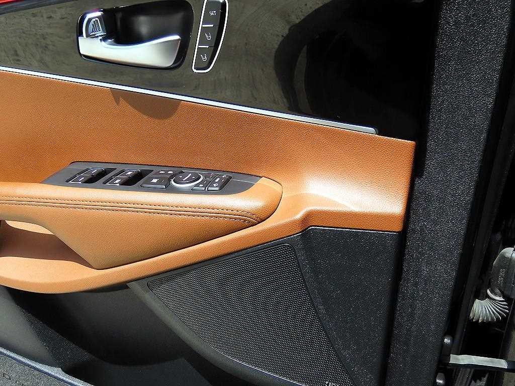 기아 쏘렌토 더 뉴 쏘렌토 디젤 2.2 4WD 마스터 이미지 12