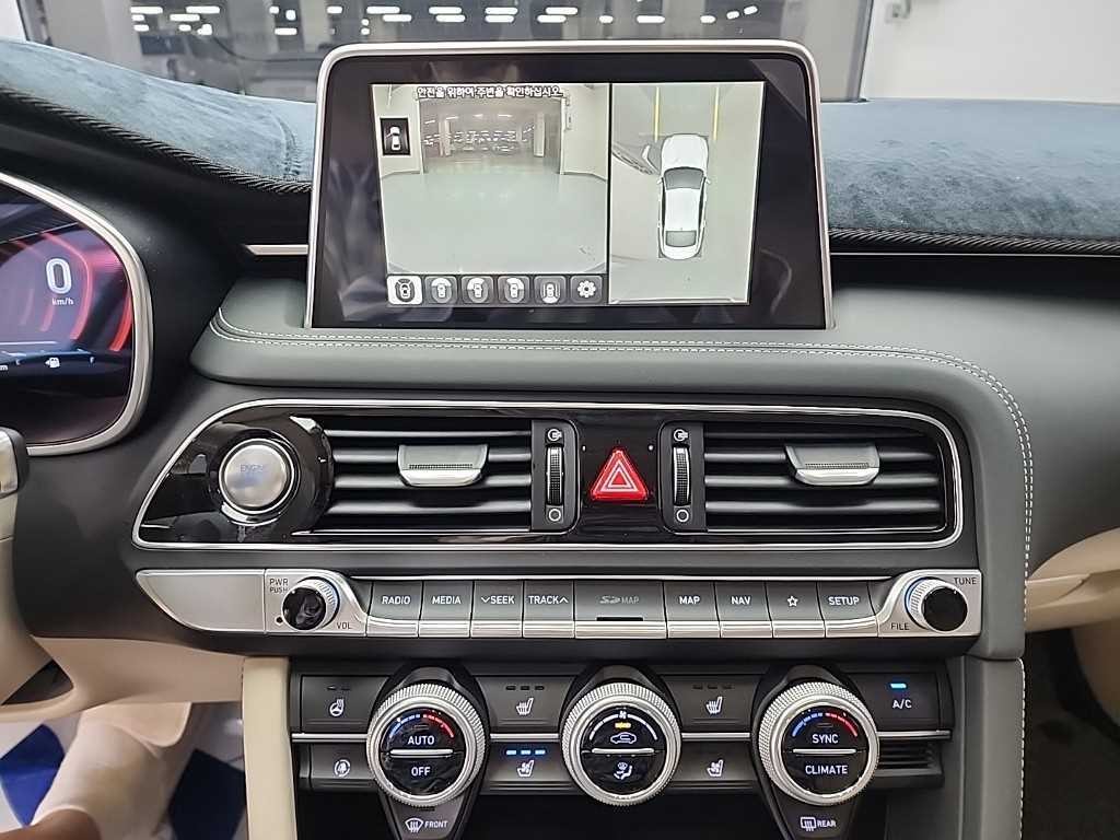제네시스 G70 3.3T 스포츠 AWD 프레스티지 이미지 11