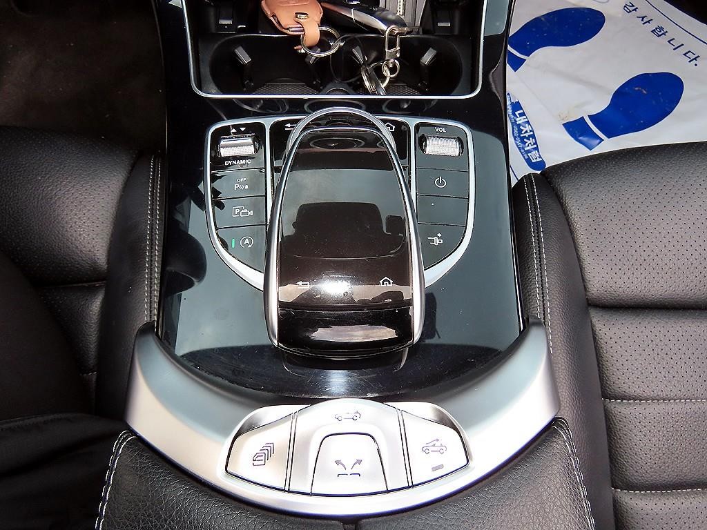 벤츠 C 클래스 C클래스 W205 C200 카브리올레 이미지 14