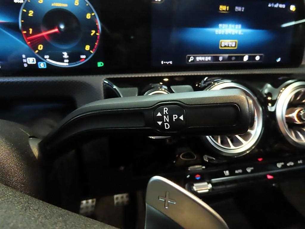 벤츠 CLA 클래스 CLA클래스 C118 CLA 250 4MATIC 이미지 12