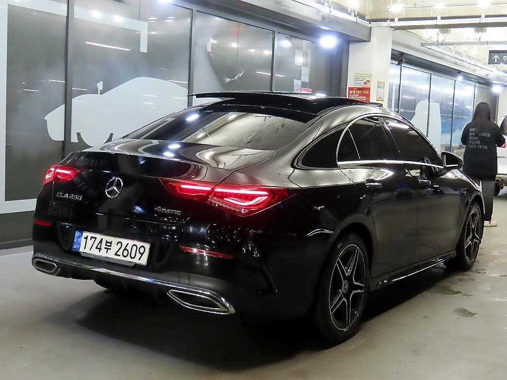 벤츠 CLA 클래스 CLA클래스 C118 CLA 250 4MATIC 이미지 4