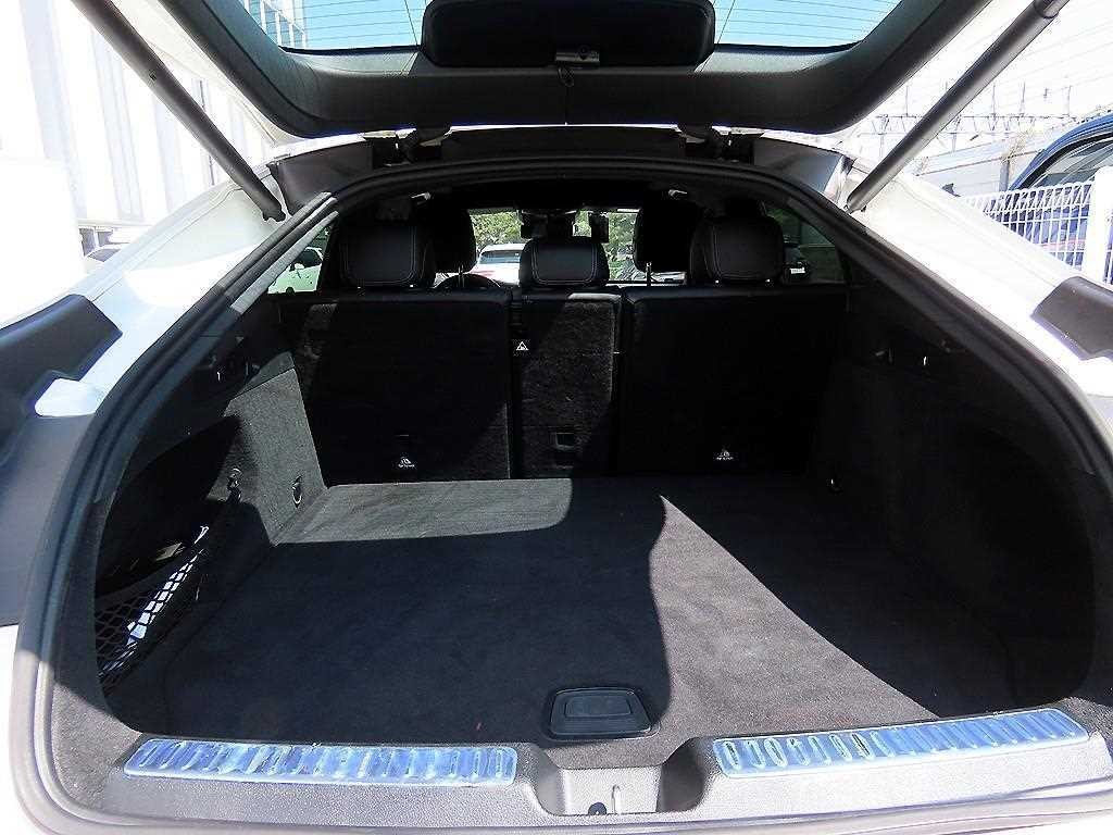 벤츠 GLC 클래스 GLC클래스 X253 GLC 300 e 4MATIC 쿠페 이미지 16
