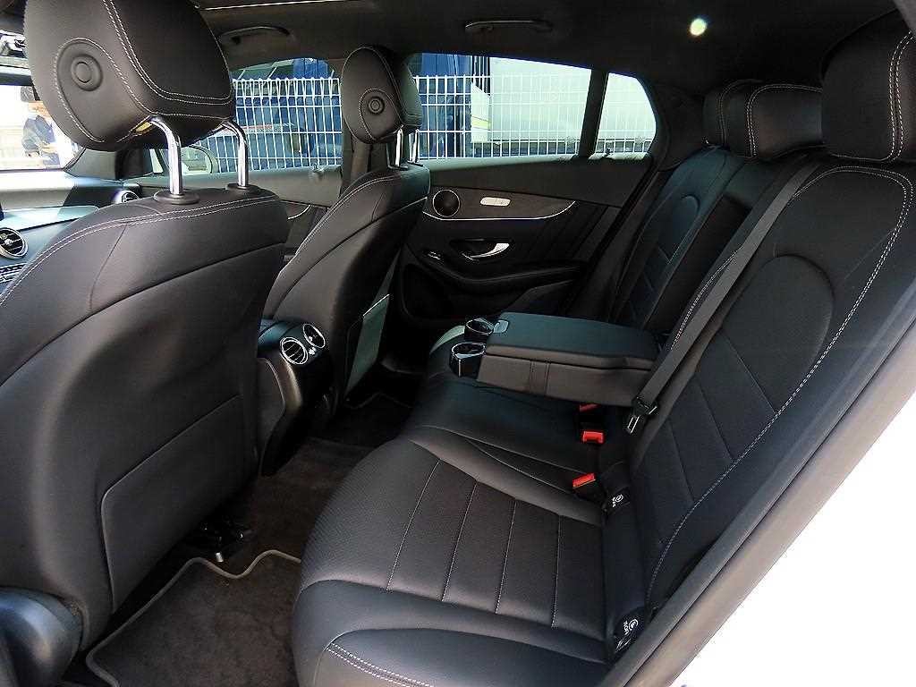 벤츠 GLC 클래스 GLC클래스 X253 GLC 300 e 4MATIC 쿠페 이미지 6