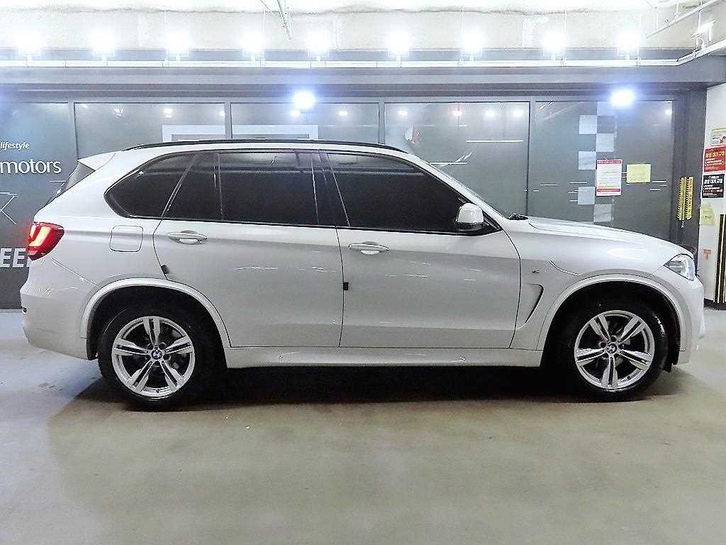BMW X5 X5 (F15) xDrive 30d M 스포츠 이미지 3