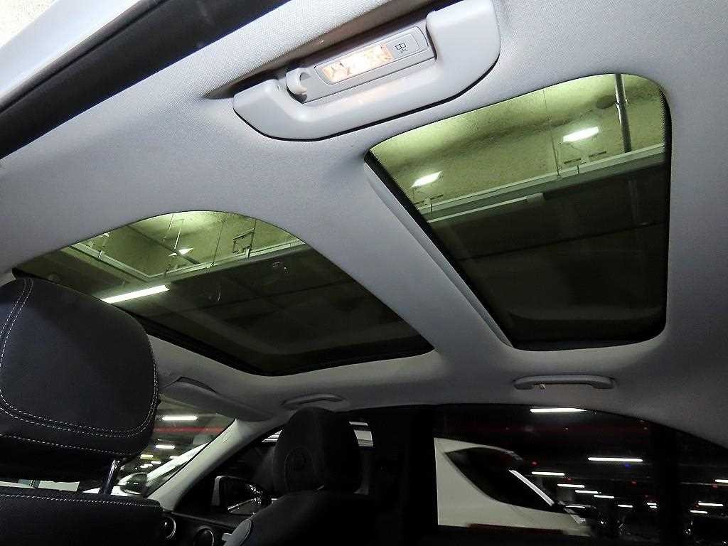 벤츠 E 클래스 E-클래스 W213 E300 아방가르드 이미지 15