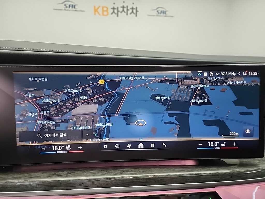 BMW 7시리즈 7시리즈 (G70) 740i xDrive M 스포츠 이미지 16