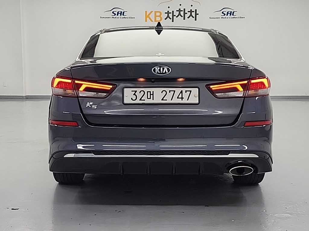 기아 K5 더 뉴 K5 2세대 가솔린 2.0 프레스티지 이미지 3