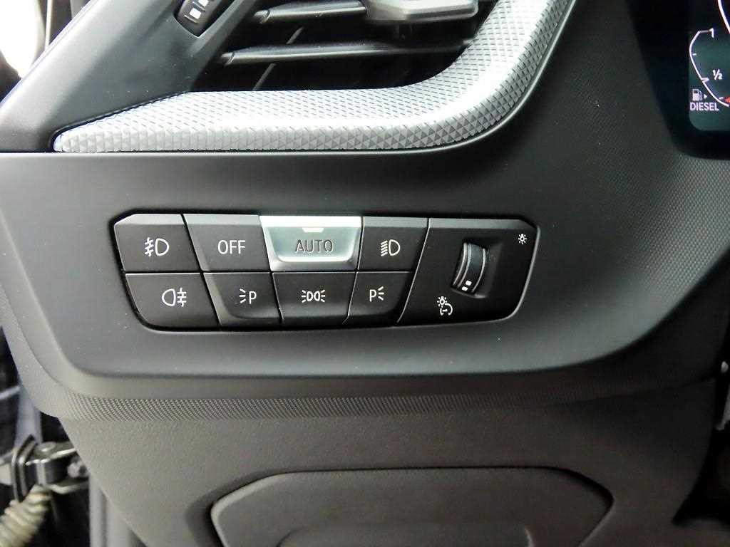 BMW 1시리즈 1시리즈 (F40) 118d 조이 이미지 13