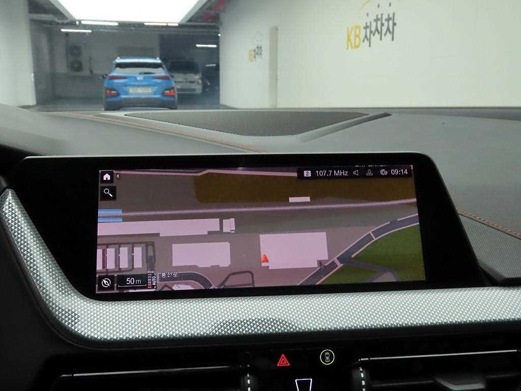 BMW 1시리즈 1시리즈 (F40) 118d 조이 이미지 8