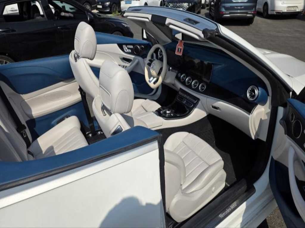 벤츠 E 클래스 E-클래스 W213 E220d 카브리올레 이미지 4