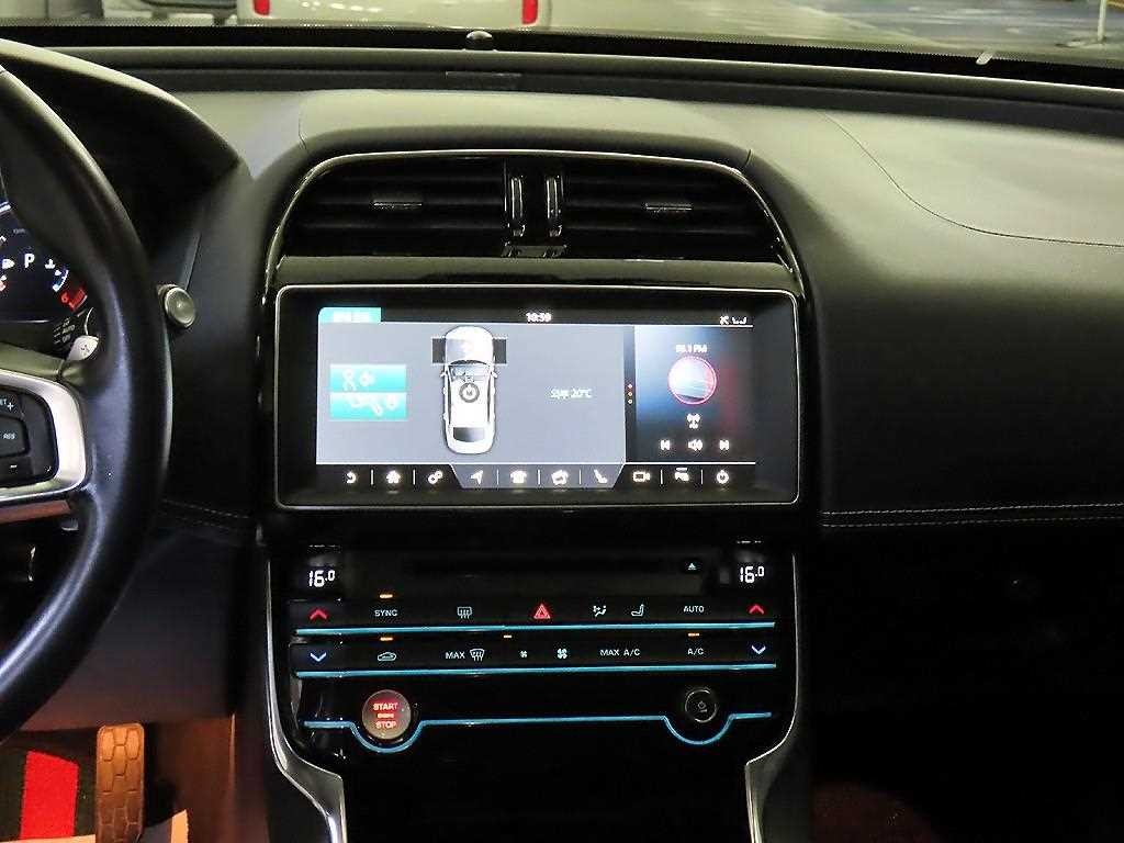 재규어 XE 2.0D R스포츠 이미지 11