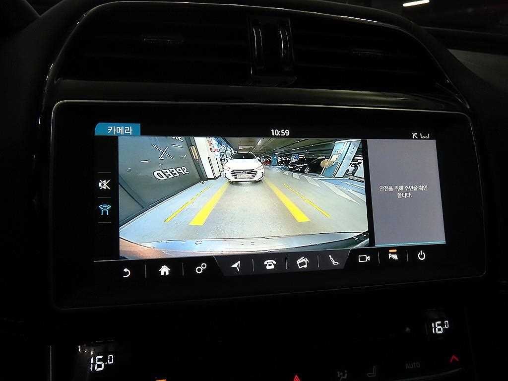 재규어 XE 2.0D R스포츠 이미지 14