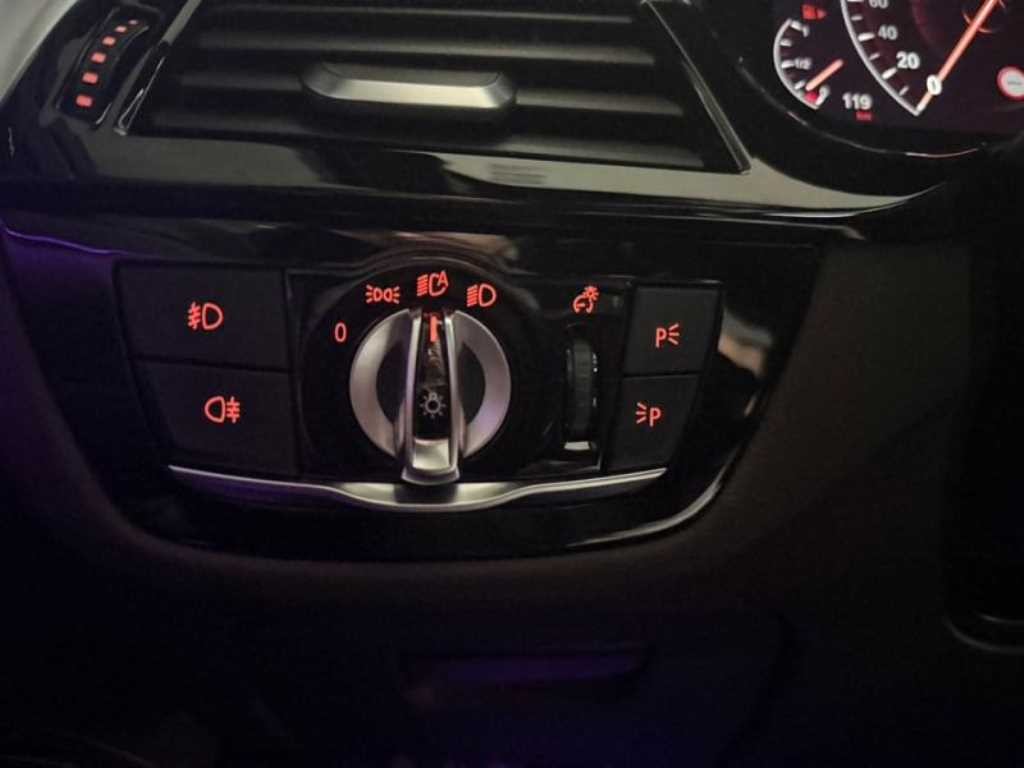 BMW 5시리즈 5시리즈 (G30) 530i M 스포츠 플러스 이미지 15