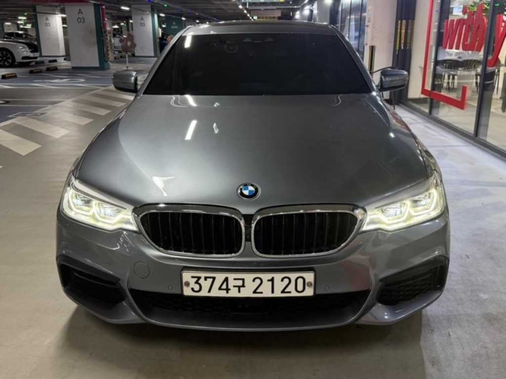 BMW 5시리즈 5시리즈 (G30) 530i M 스포츠 플러스 이미지 2