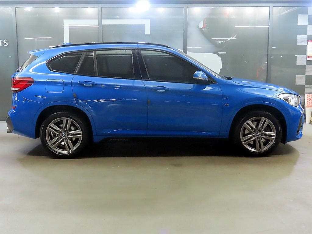 BMW X1 X1 (F48) xDrive 20i M 스포츠 이미지 3