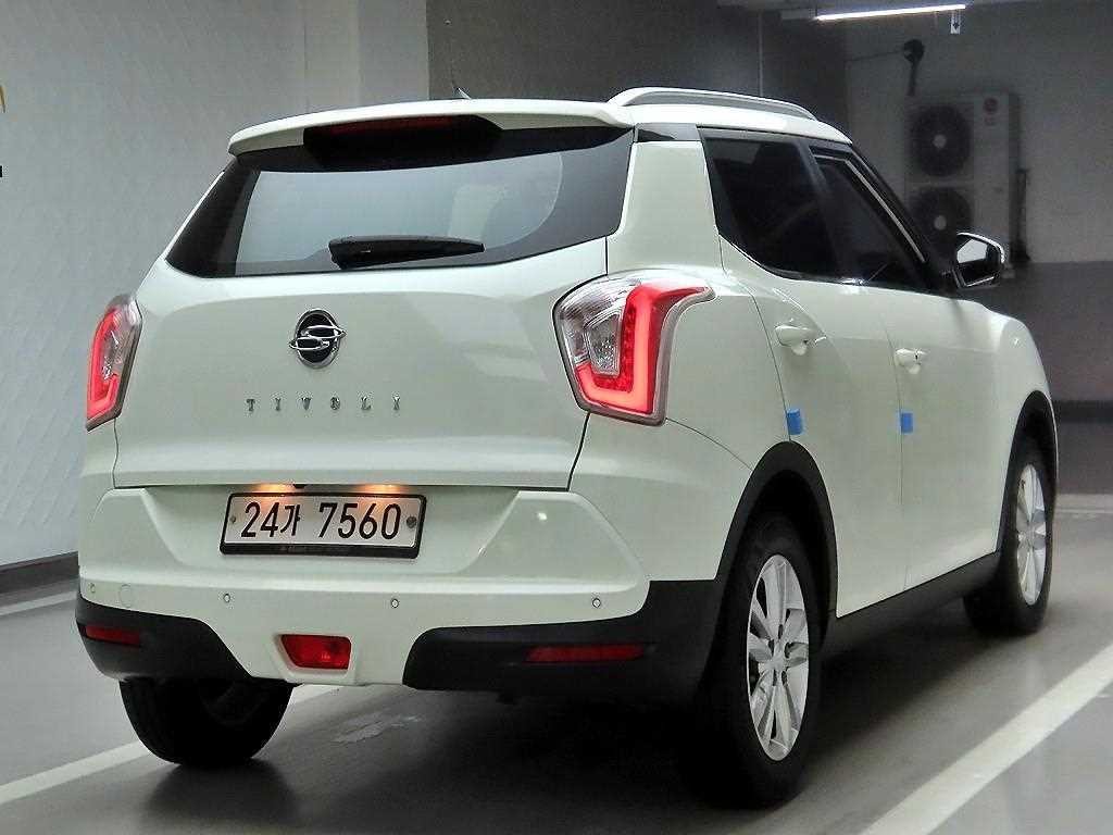 KG모빌리티(쌍용) 티볼리 가솔린 2WD 1.6 LX 최고급형 이미지 4
