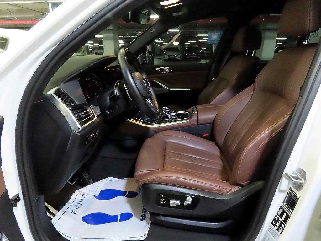 BMW X5 X5 (G05) M50i 이미지 6