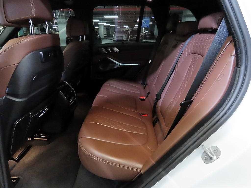 BMW X5 X5 (G05) M50i 이미지 7