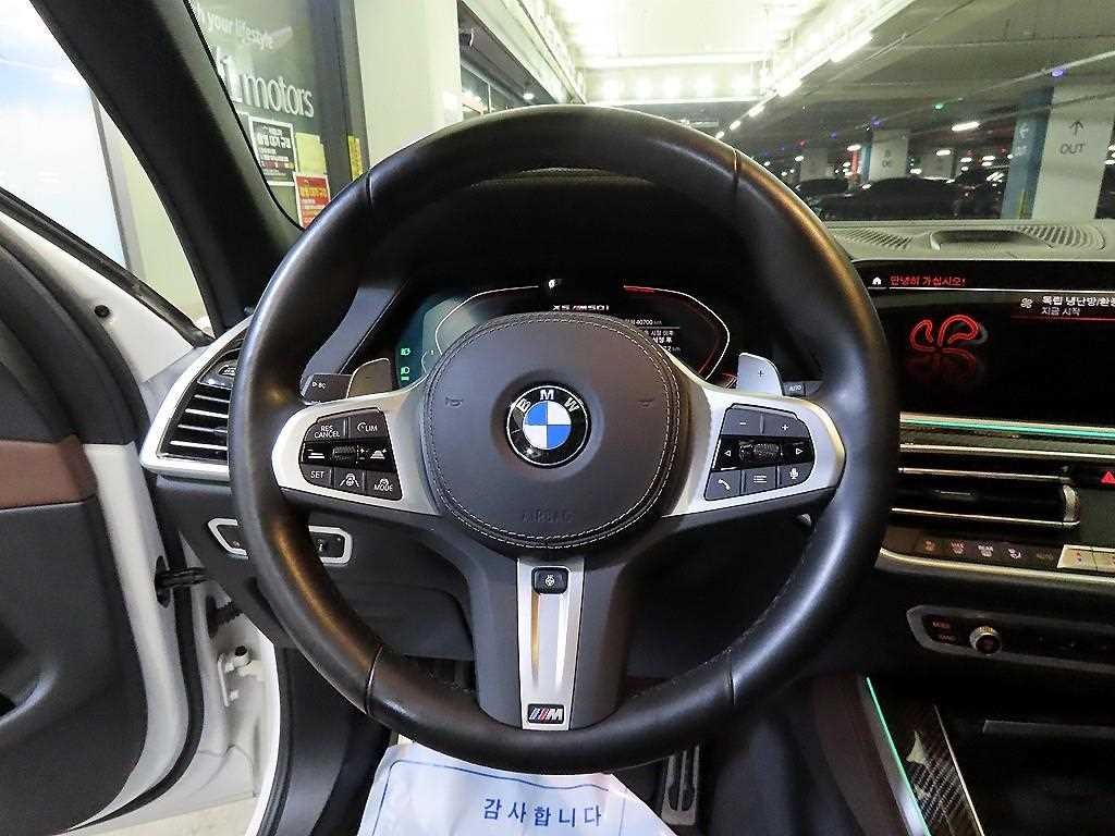 BMW X5 X5 (G05) M50i 이미지 8