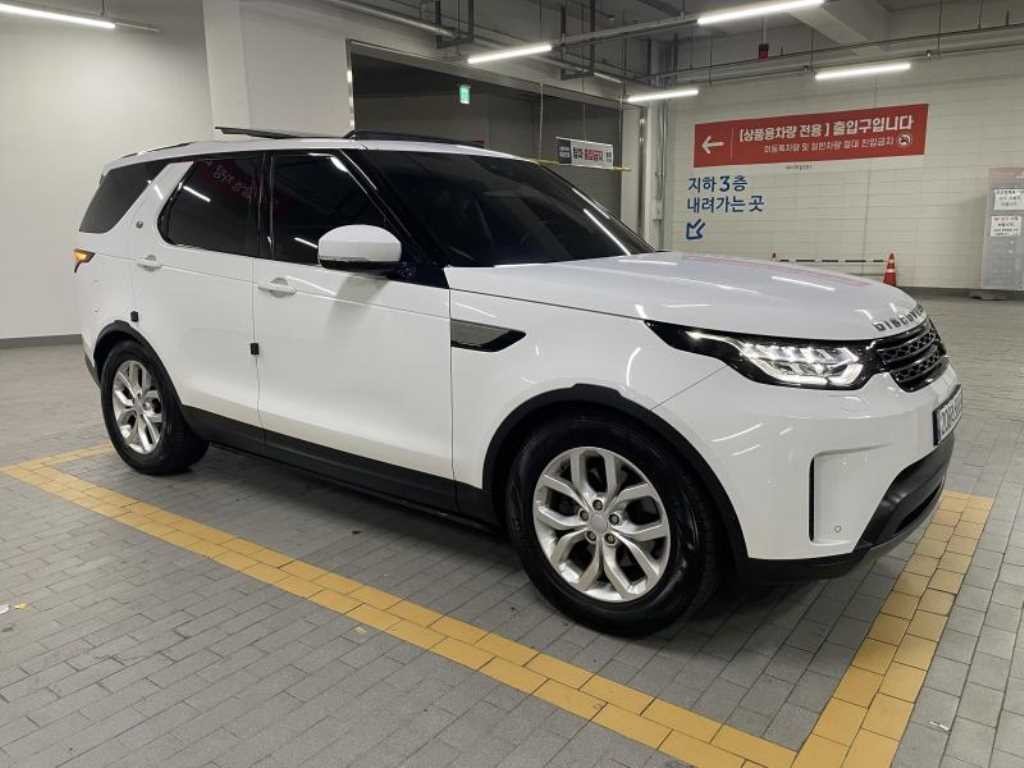 랜드로버 디스커버리 디스커버리5 2.0 SD4 SE 이미지 2
