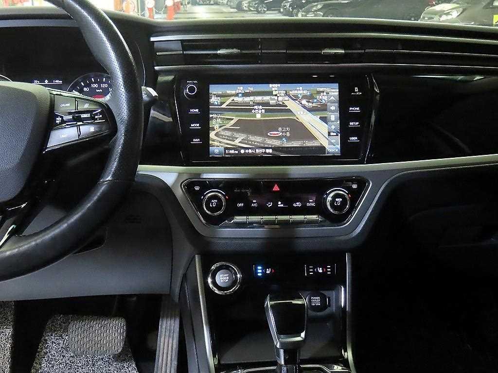 KG모빌리티(쌍용) 코란도 뷰티풀코란도 4WD 가솔린 1.5 C5 플러스 이미지 11