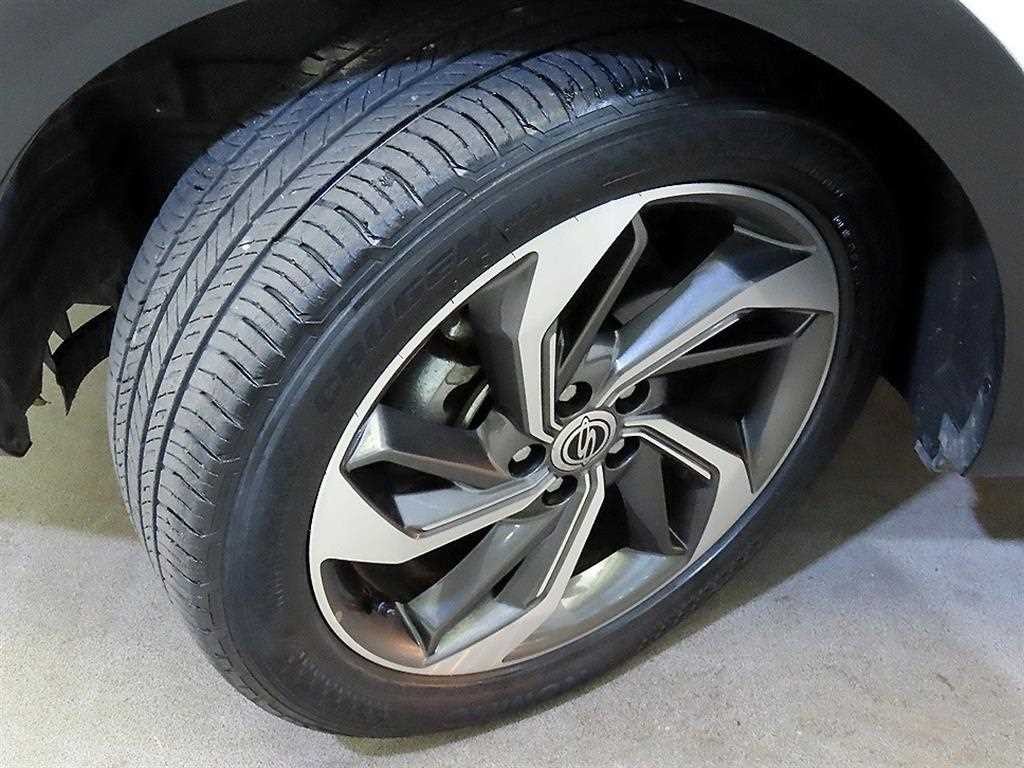 KG모빌리티(쌍용) 코란도 뷰티풀코란도 4WD 가솔린 1.5 C5 플러스 이미지 20