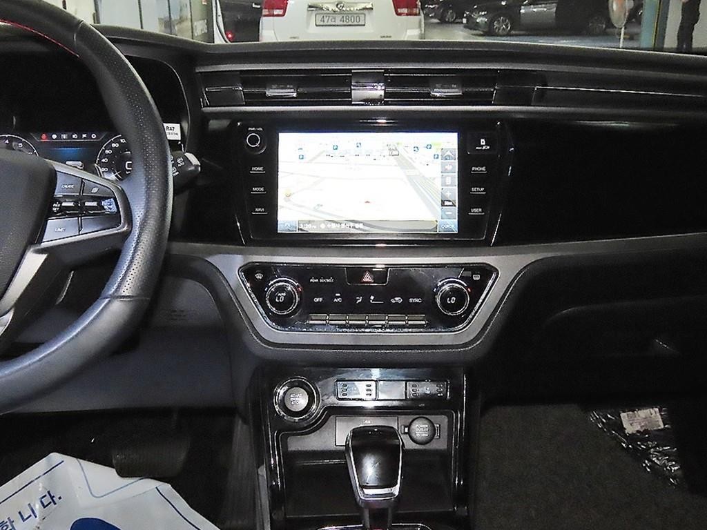 KG모빌리티(쌍용) 코란도 뷰티풀코란도 2WD 가솔린 1.5 R-플러스 이미지 11