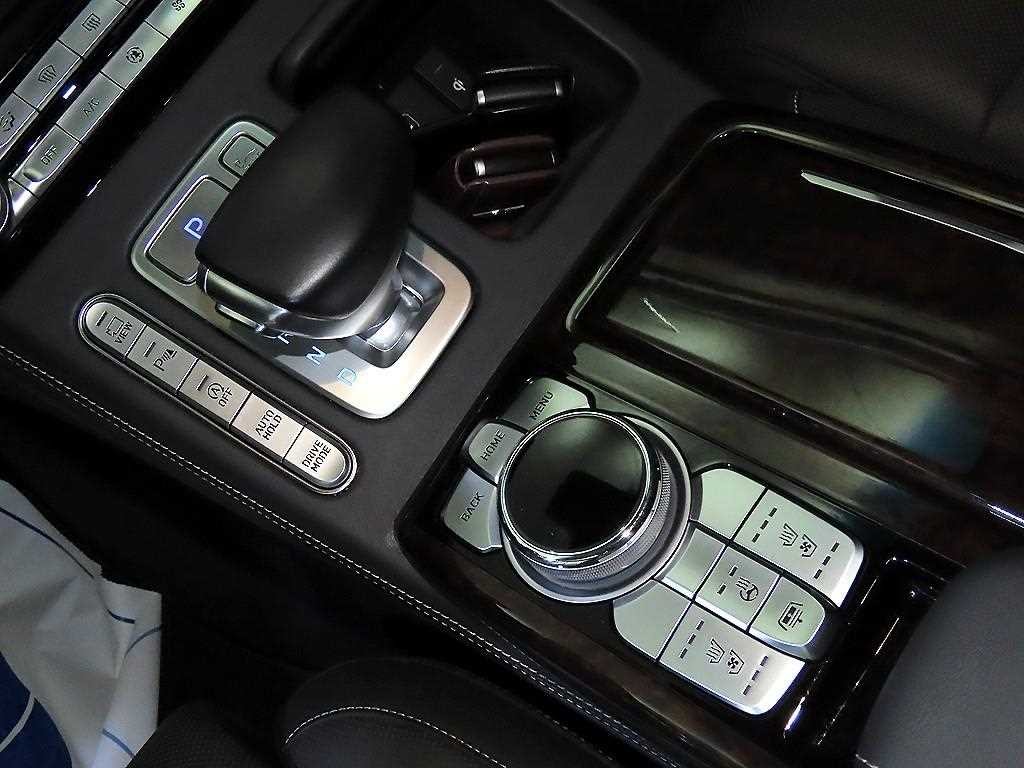 제네시스 G90 3.8 GDI 럭셔리 이미지 12